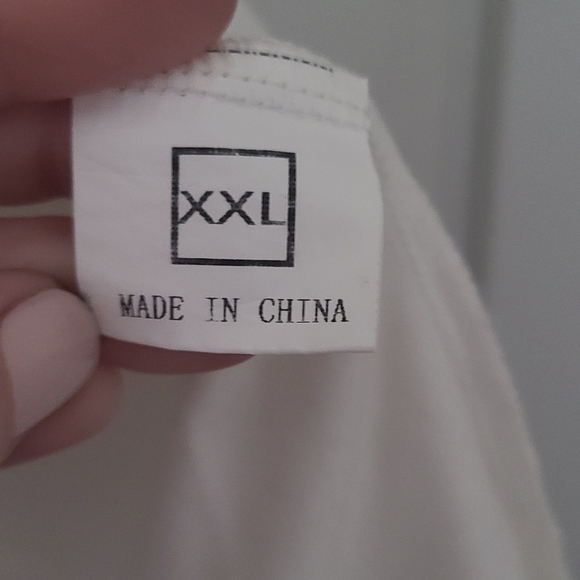 Leopard Top - Picture 2 of 2